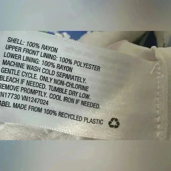 RIXO NWOT White Multi-Floral Mock-Neck Cascade Ruffle Maxi Dress Size 0 - Picture 7 of 7